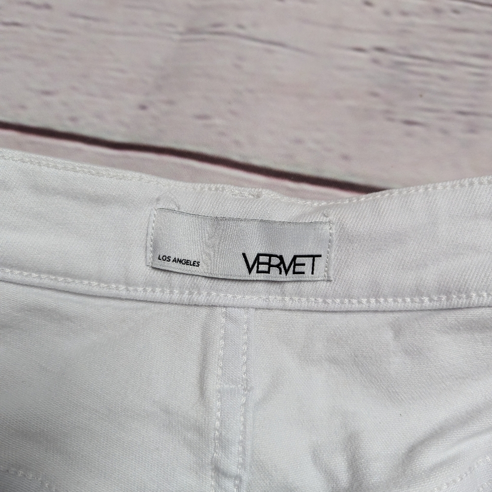 Vervet White Denim High-rise Shorts With Stretch. Large. EUC. Flawless .409 - Picture 6 of 7